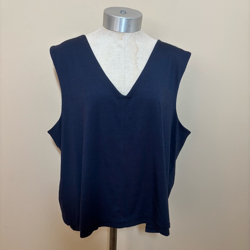 Athleta Deep V Sleeveless Tank - Navy